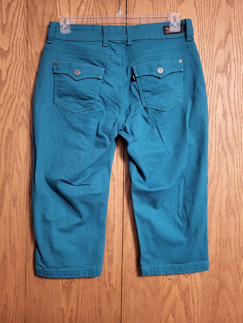 Levi's Teal Jean Capris Size 14